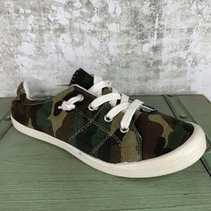 Forever Camo Print Fashion Slip-On Sneakers